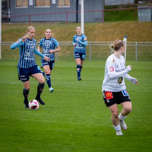 2026-04-25 Husqvarna FF - Örebro SK
