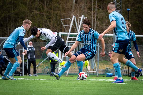 2026-04-19 Husqvarna FF - Motala AIF FK