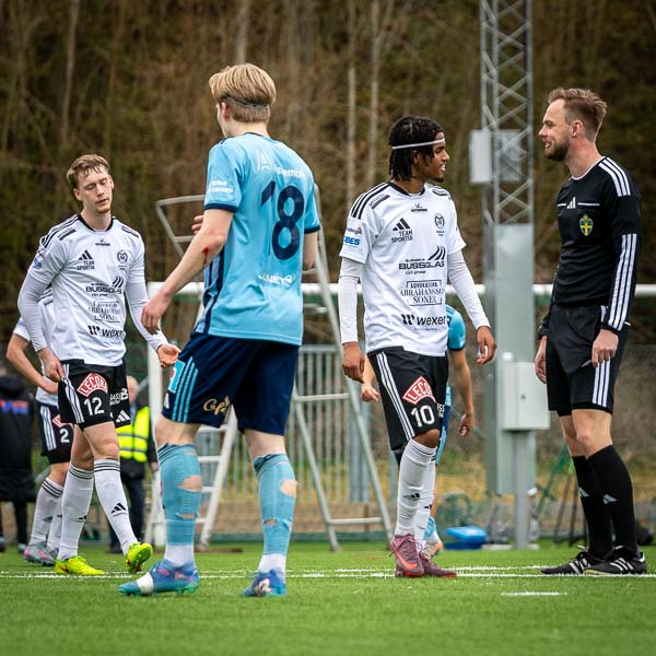 2026-04-19 Husqvarna FF - Motala AIF FK
