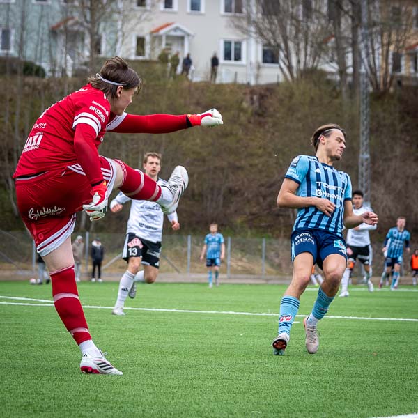 2026-04-19 Husqvarna FF - Motala AIF FK