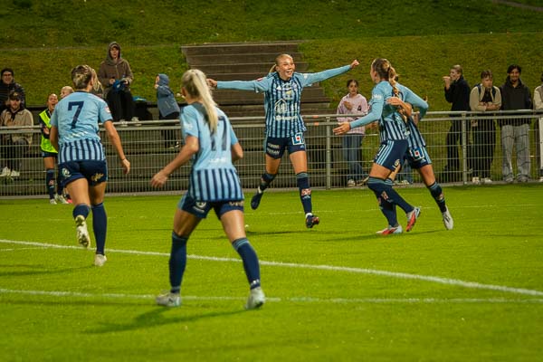 2026-09-22 Husqvarna FF - Växjö DFF